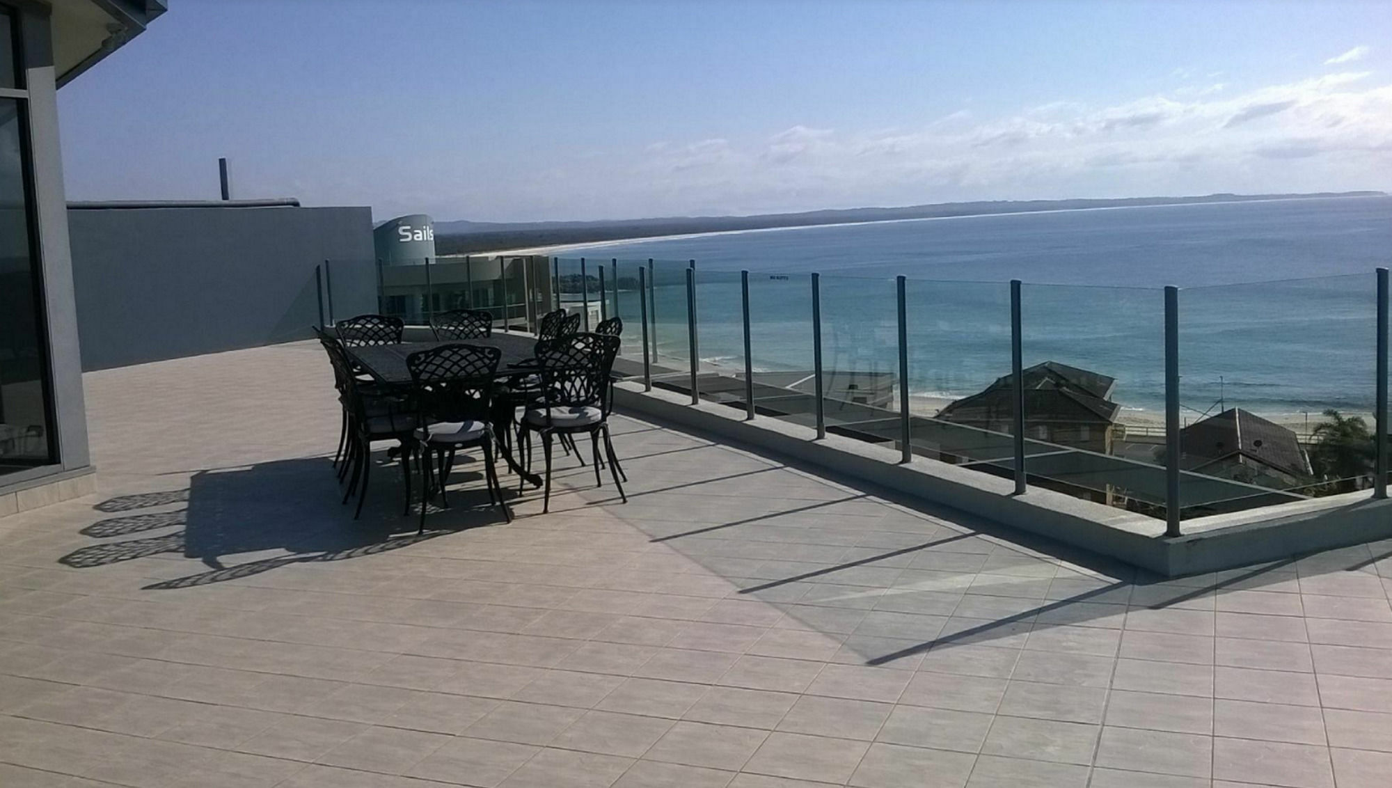 Sevan Apartments Форстер Экстерьер фото