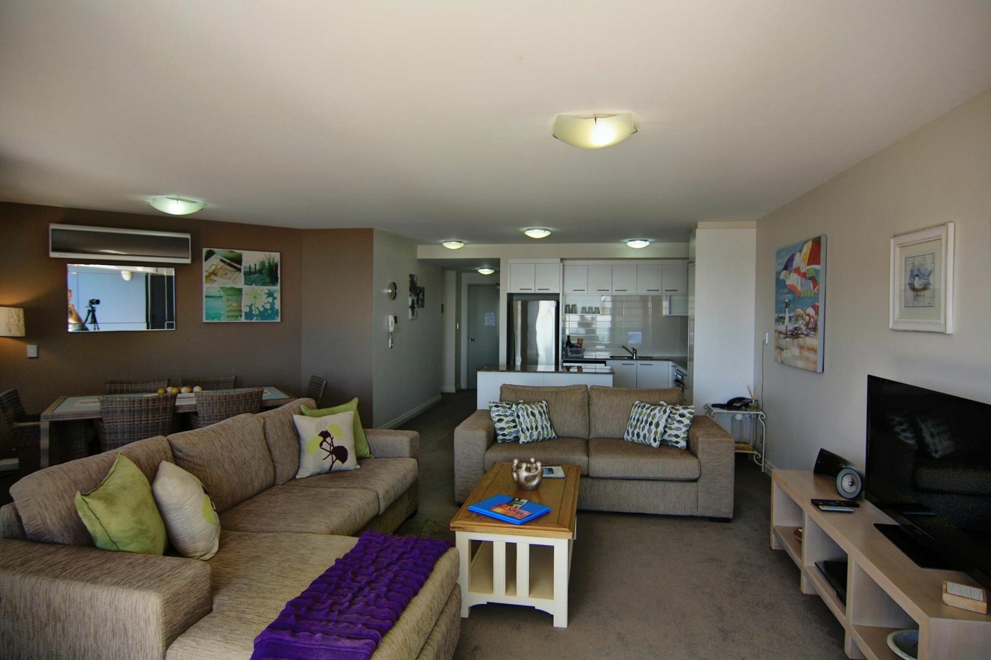 Sevan Apartments Форстер Экстерьер фото